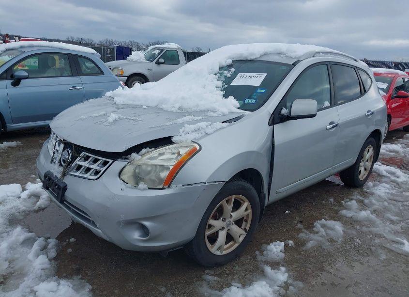 Photo 2 of 2011 Nissan Rogue SV (VIN JN8AS5MT6BW565292)