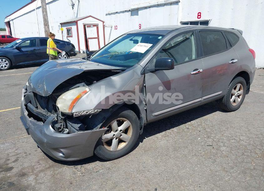 Photo 2 of 2012 Nissan Rogue S (VIN JN8AS5MT6CW280433)