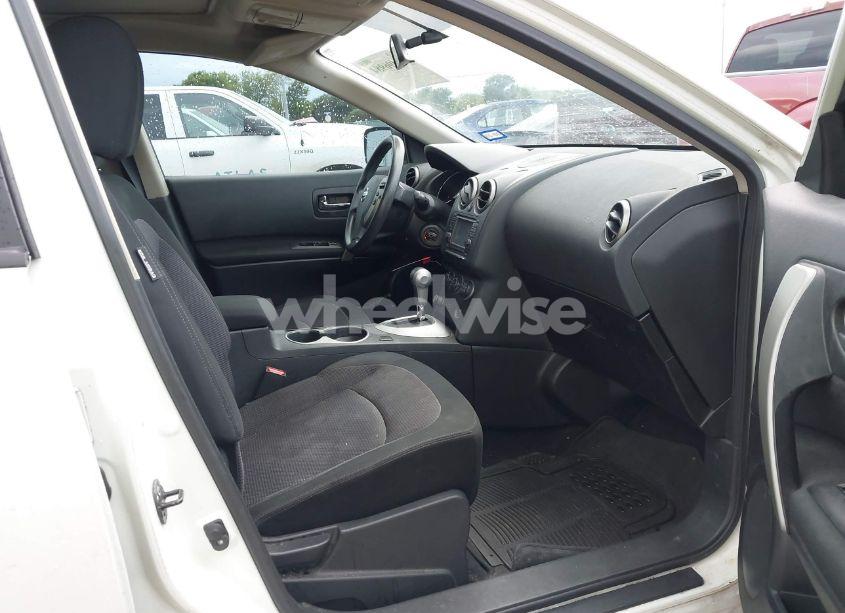 Photo 5 of 2012 Nissan Rogue SV (VIN JN8AS5MT6CW303063)