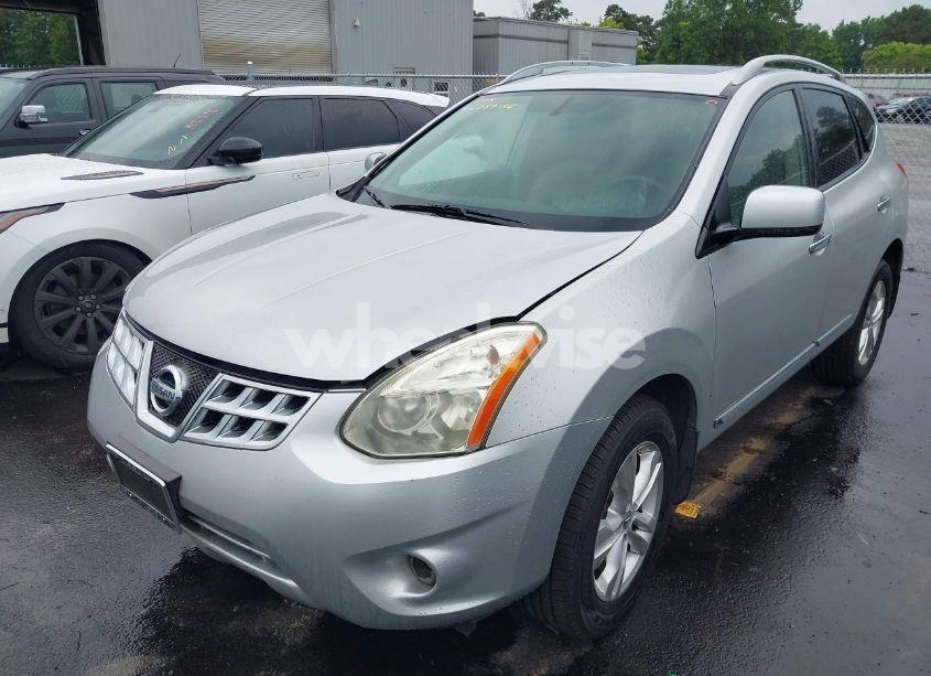 Photo 2 of 2012 Nissan Rogue SV (VIN JN8AS5MT6CW604786)