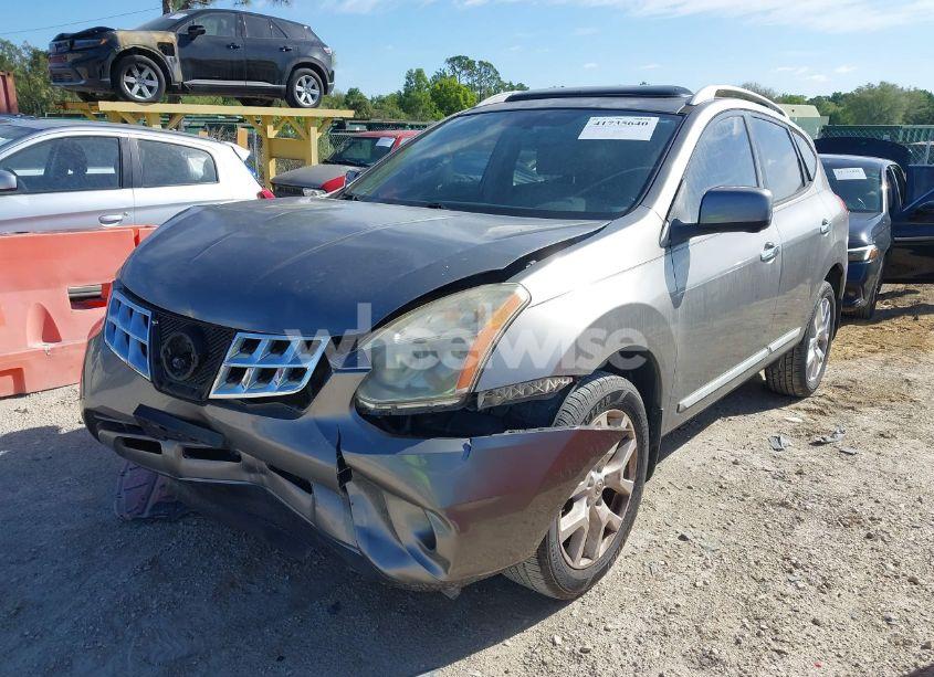 Photo 2 of 2013 Nissan Rogue SV W/SL PKG (VIN JN8AS5MT6DW001449)
