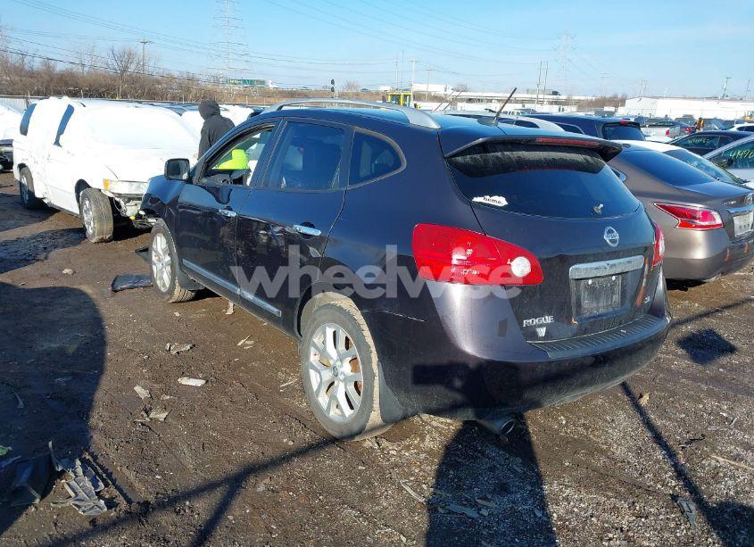 Photo 3 of 2013 Nissan Rogue SV W/SL PKG (VIN JN8AS5MT6DW006778)