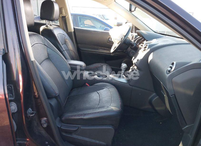 Photo 5 of 2013 Nissan Rogue SV W/SL PKG (VIN JN8AS5MT6DW006778)