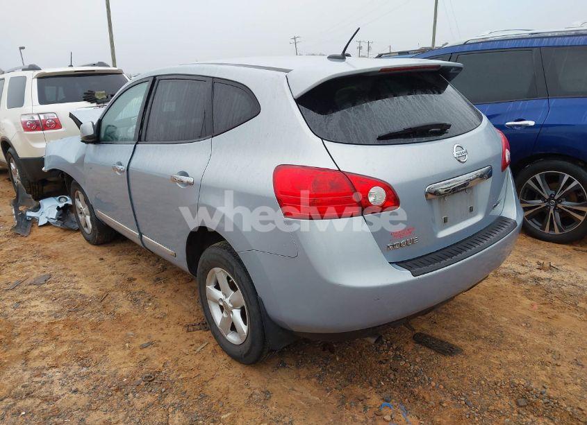 Photo 3 of 2013 Nissan Rogue S (VIN JN8AS5MT6DW016355)