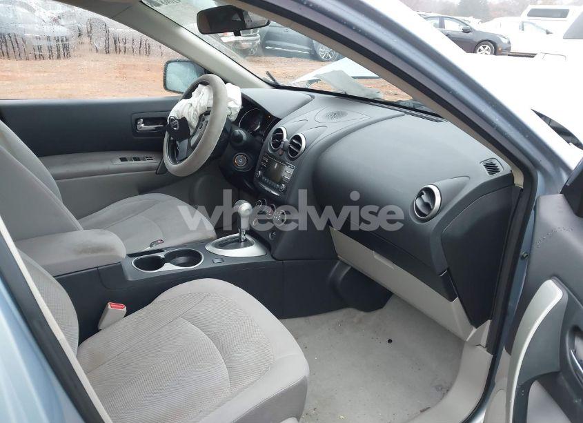 Photo 5 of 2013 Nissan Rogue S (VIN JN8AS5MT6DW016355)