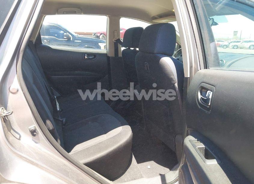 Photo 8 of 2013 Nissan Rogue S (VIN JN8AS5MT6DW019000)