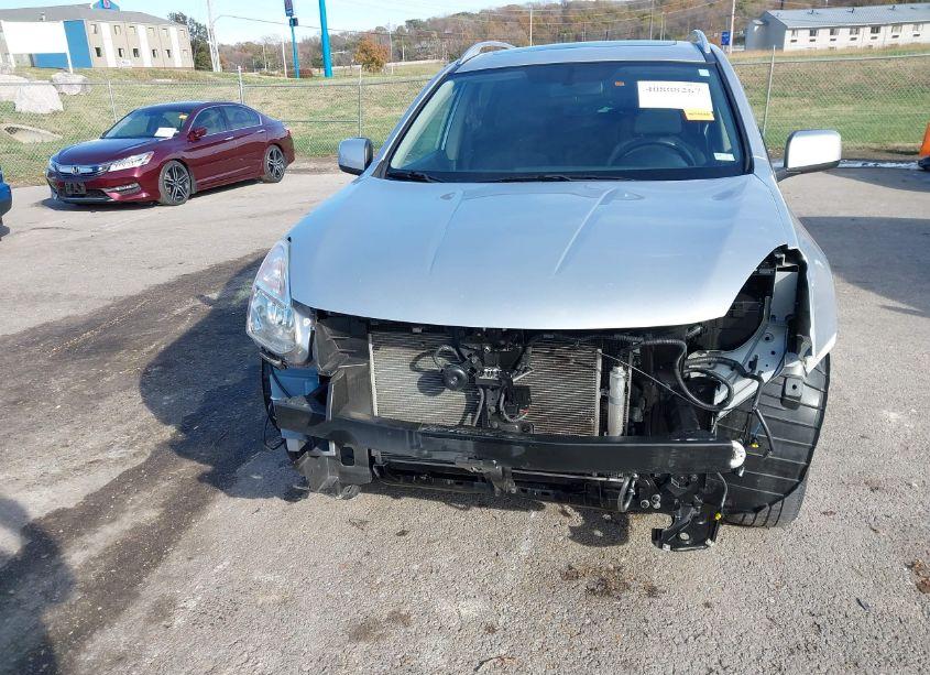 Photo 12 of 2013 Nissan Rogue SV (VIN JN8AS5MT6DW509971)