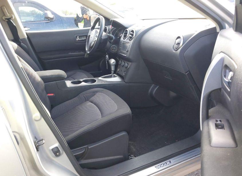 Photo 5 of 2013 Nissan Rogue SV (VIN JN8AS5MT6DW509971)