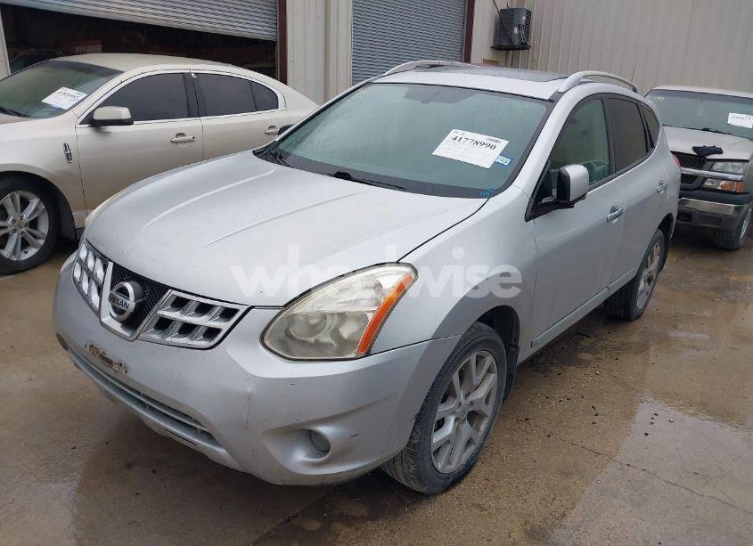 Photo 2 of 2013 Nissan Rogue SV W/SL PKG (VIN JN8AS5MT6DW515981)