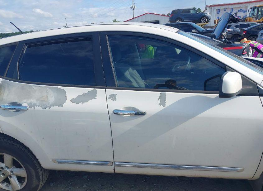 Photo 13 of 2013 Nissan Rogue S (VIN JN8AS5MT6DW533008)