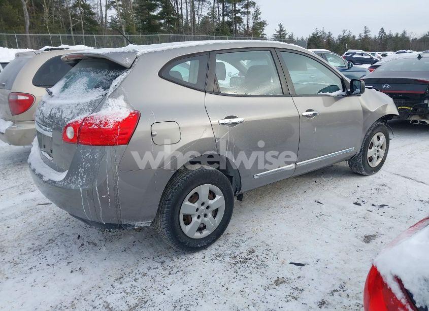 Photo 4 of 2013 Nissan Rogue S (VIN JN8AS5MT6DW535678)