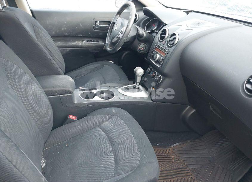 Photo 5 of 2013 Nissan Rogue S (VIN JN8AS5MT6DW535678)