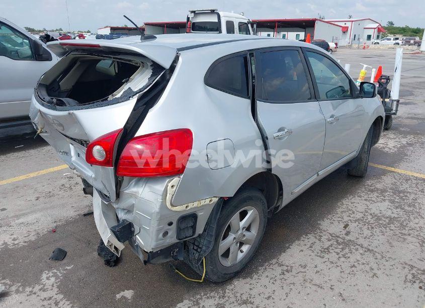 Photo 4 of 2013 Nissan Rogue S (VIN JN8AS5MT6DW549418)