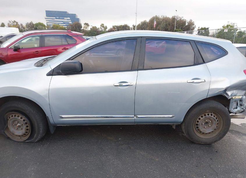 Photo 15 of 2014 Nissan Rogue SELECT S (VIN JN8AS5MT6EW100242)