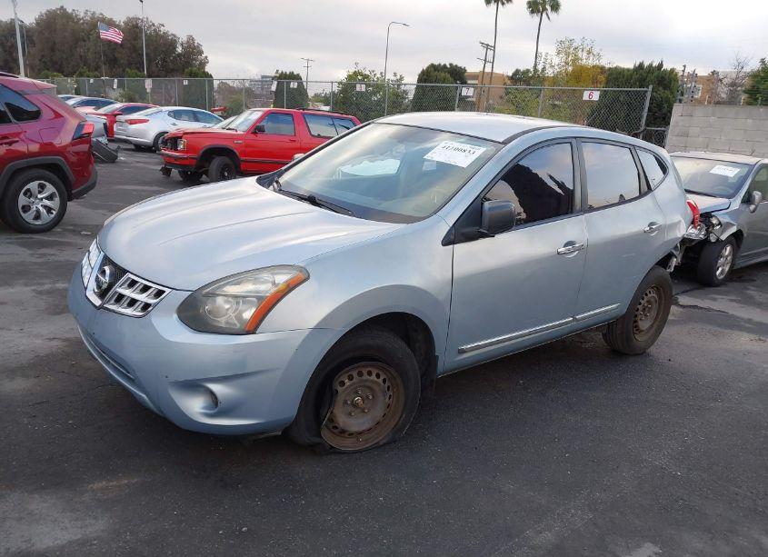 Photo 2 of 2014 Nissan Rogue SELECT S (VIN JN8AS5MT6EW100242)