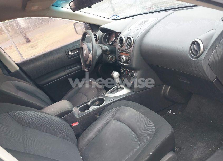 Photo 5 of 2014 Nissan Rogue SELECT S (VIN JN8AS5MT6EW600532)