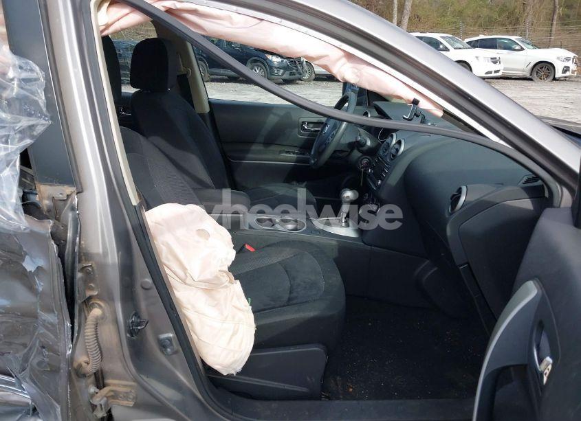 Photo 5 of 2014 Nissan Rogue SELECT S (VIN JN8AS5MT6EW611420)