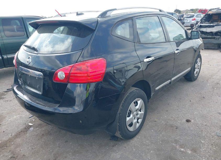 Photo 4 of 2014 Nissan Rogue SELECT S (VIN JN8AS5MT6EW613085)