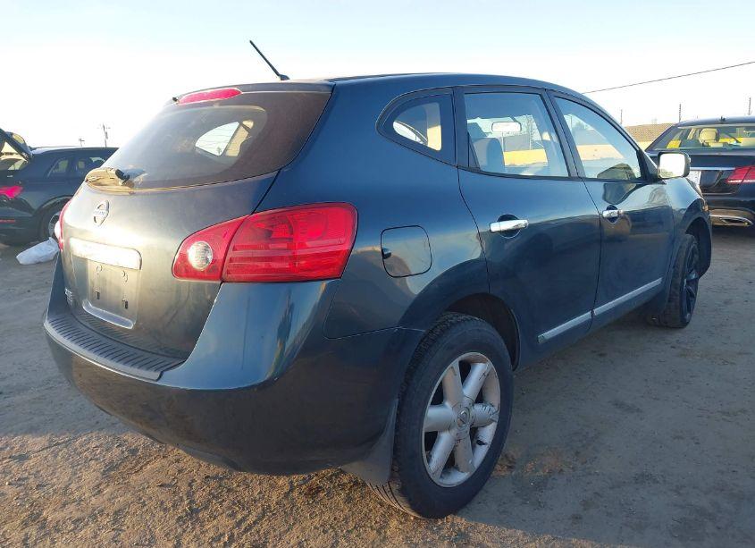 Photo 4 of 2014 Nissan Rogue SELECT S (VIN JN8AS5MT6EW617508)