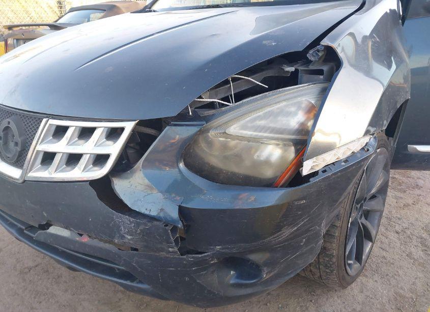 Photo 6 of 2014 Nissan Rogue SELECT S (VIN JN8AS5MT6EW617508)