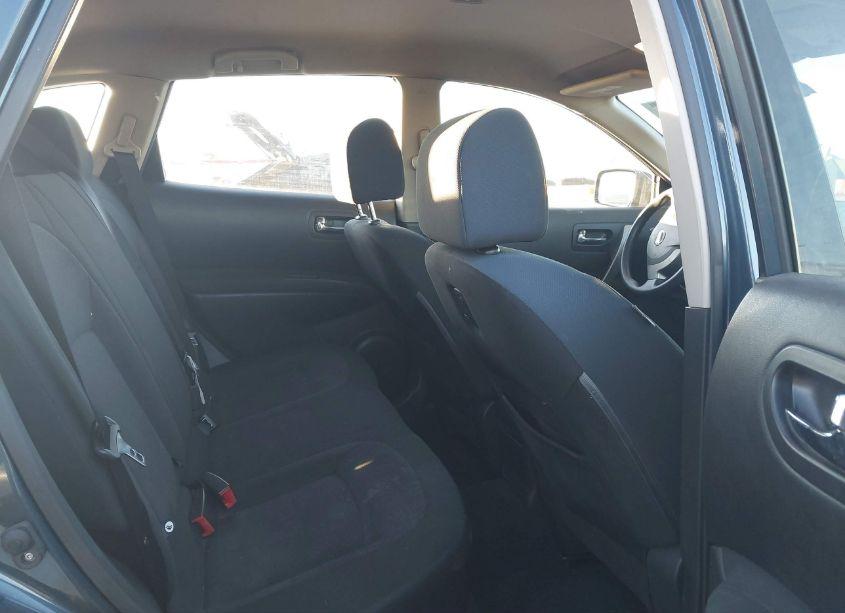 Photo 8 of 2014 Nissan Rogue SELECT S (VIN JN8AS5MT6EW617508)