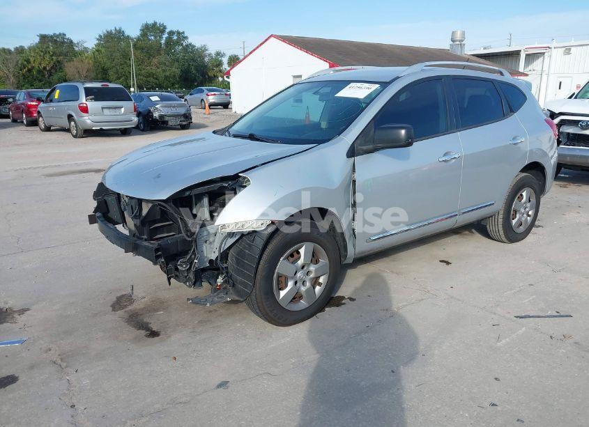 Photo 2 of 2015 Nissan Rogue SELECT S (VIN JN8AS5MT6FW151399)