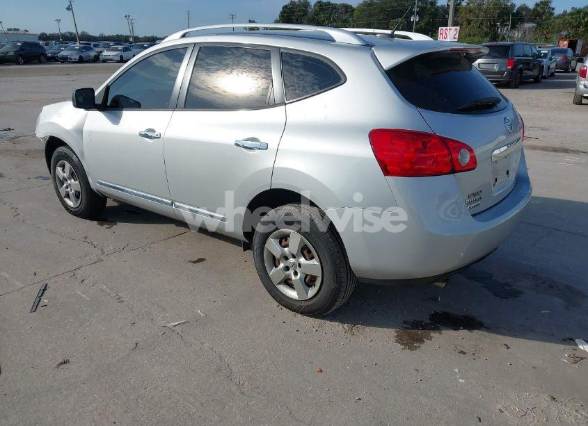 Photo 3 of 2015 Nissan Rogue SELECT S (VIN JN8AS5MT6FW151399)