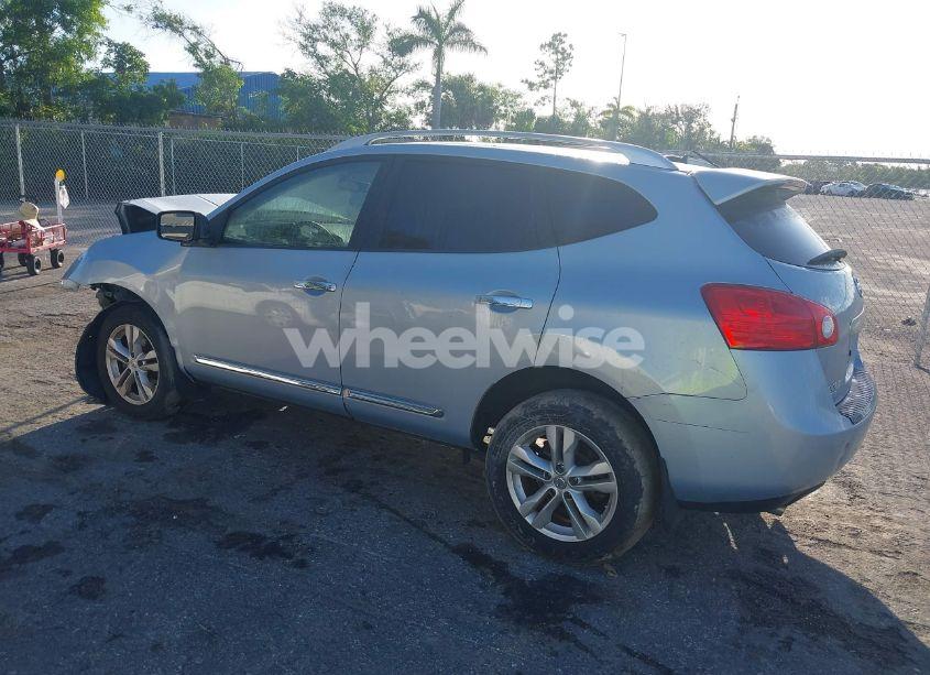 Photo 3 of 2015 Nissan Rogue SELECT S (VIN JN8AS5MT6FW151709)