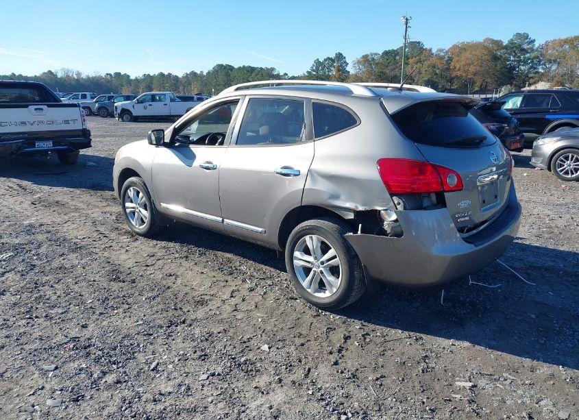 Photo 3 of 2015 Nissan Rogue SELECT S (VIN JN8AS5MT6FW162418)