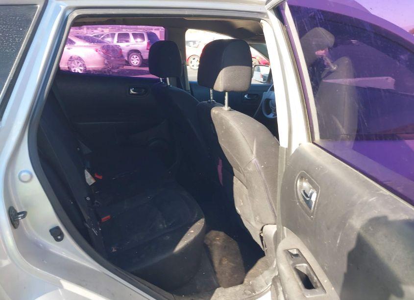 Photo 8 of 2015 Nissan Rogue SELECT S (VIN JN8AS5MT6FW654866)