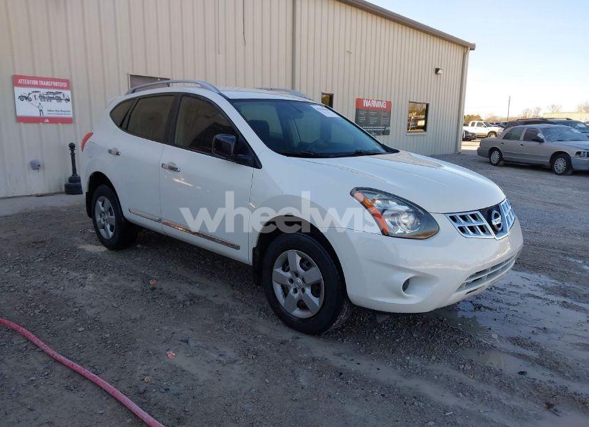 2015 Nissan Rogue SELECT S (VIN JN8AS5MT6FW657492) main photo