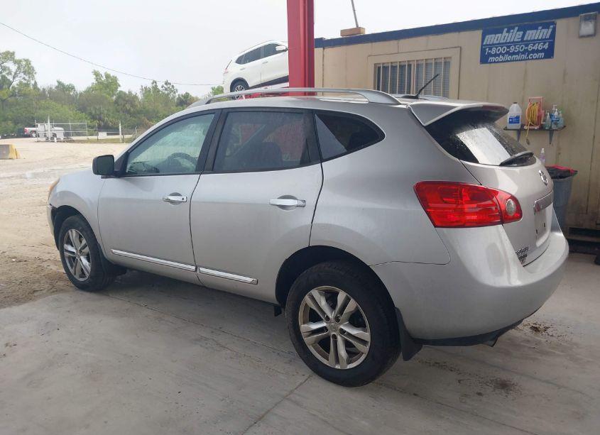 Photo 14 of 2015 Nissan Rogue SELECT S (VIN JN8AS5MT6FW674065)