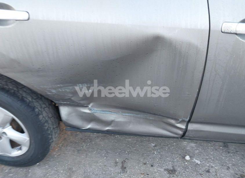 Photo 6 of 2010 Nissan Rogue S (VIN JN8AS5MT7AW004601)