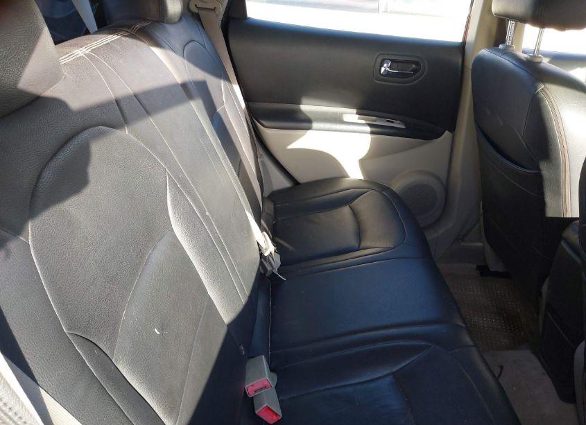 Photo 8 of 2010 Nissan Rogue S (VIN JN8AS5MT7AW020913)