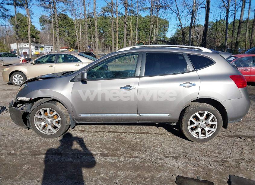 Photo 13 of 2011 Nissan Rogue SV (VIN JN8AS5MT7BW150546)