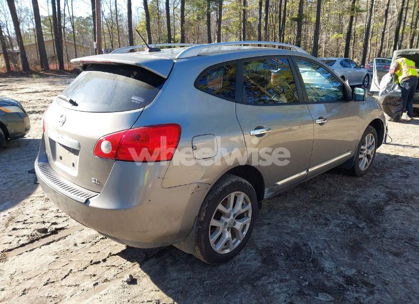 Photo 4 of 2011 Nissan Rogue SV (VIN JN8AS5MT7BW150546)