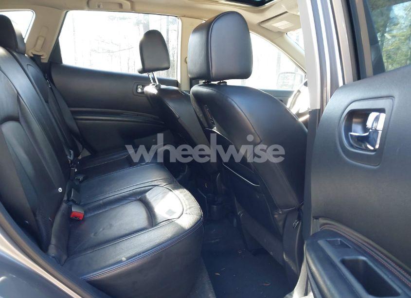 Photo 8 of 2011 Nissan Rogue SV (VIN JN8AS5MT7BW150546)