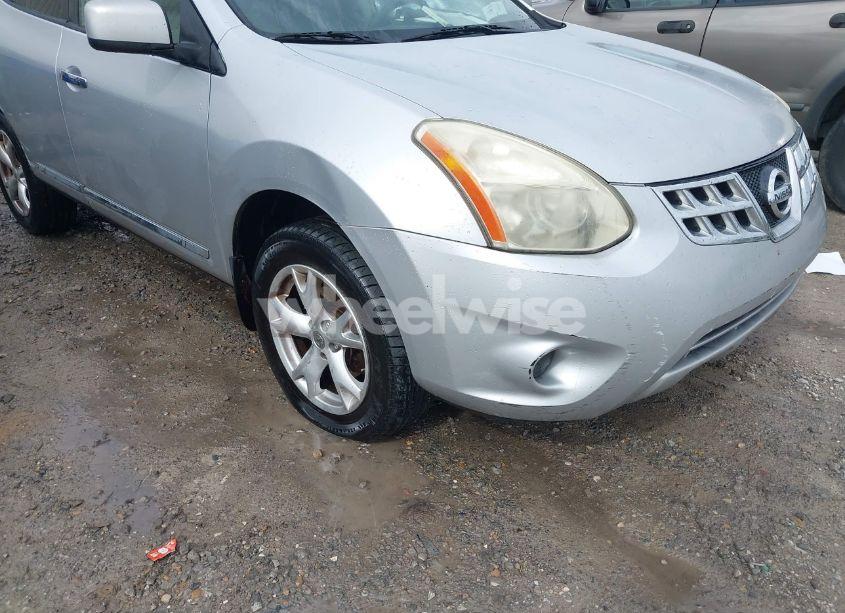 Photo 6 of 2011 Nissan Rogue SV (VIN JN8AS5MT7BW168819)