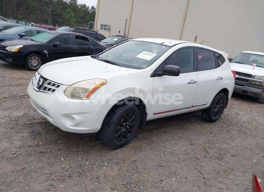 Photo 2 of 2012 Nissan Rogue S (VIN JN8AS5MT7CW251099)