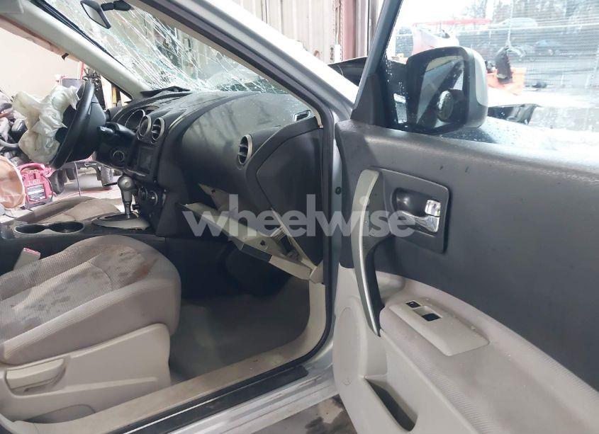 Photo 5 of 2012 Nissan Rogue SV (VIN JN8AS5MT7CW270588)