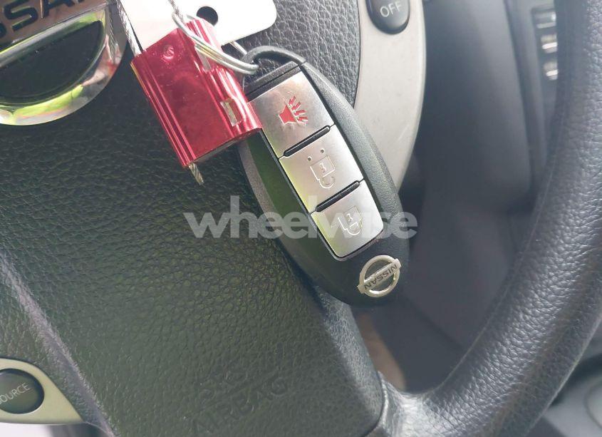 Photo 11 of 2013 Nissan Rogue SV (VIN JN8AS5MT7DW008880)