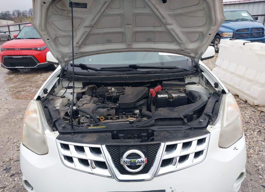 Photo 10 of 2013 Nissan Rogue S (VIN JN8AS5MT7DW038588)