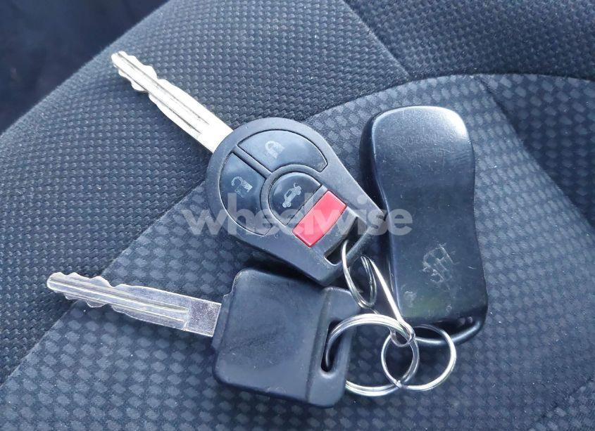 Photo 11 of 2013 Nissan Rogue S (VIN JN8AS5MT7DW515892)