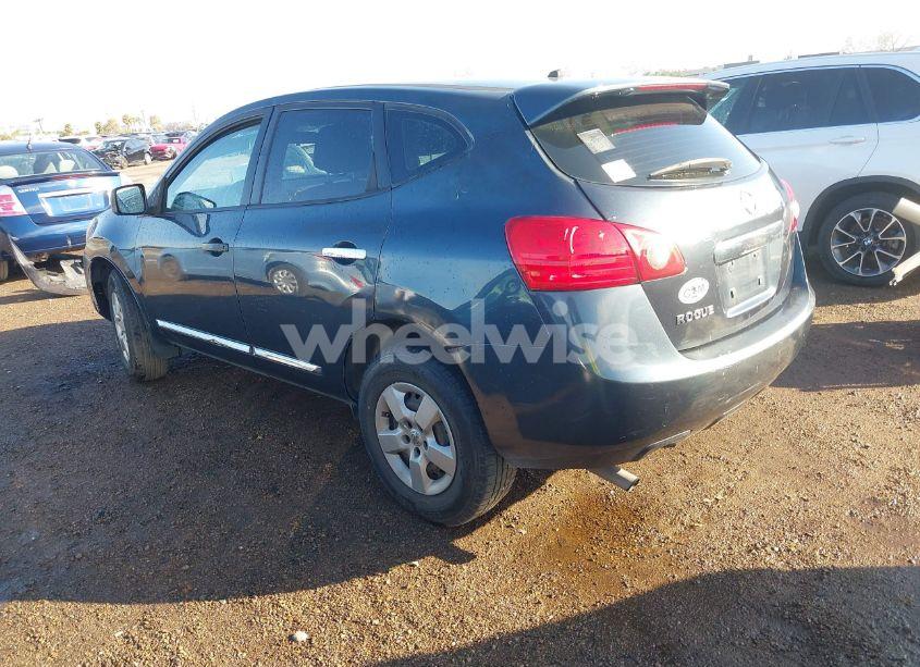 Photo 3 of 2013 Nissan Rogue S (VIN JN8AS5MT7DW515892)