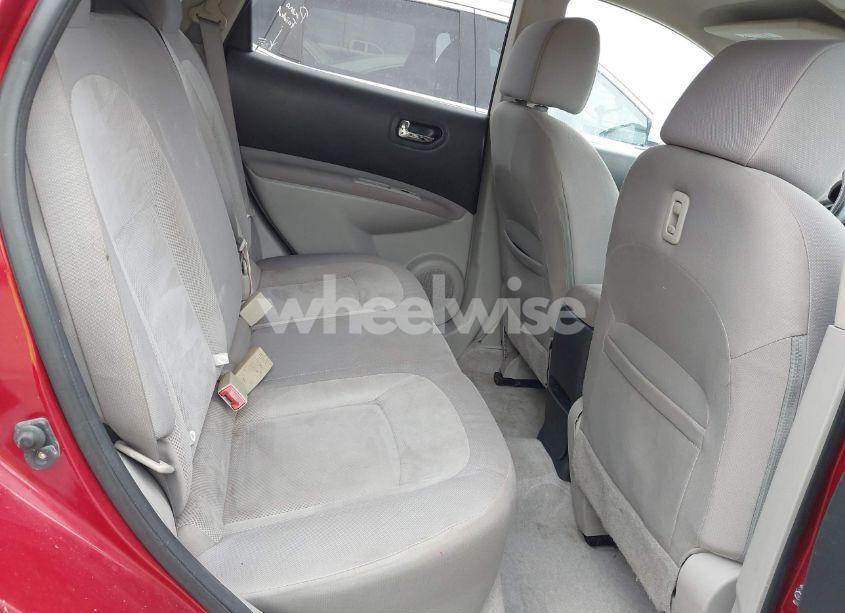 Photo 8 of 2013 Nissan Rogue S (VIN JN8AS5MT7DW533504)