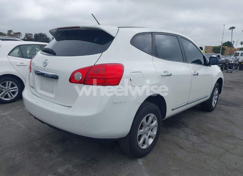 Photo 4 of 2013 Nissan Rogue S (VIN JN8AS5MT7DW536337)