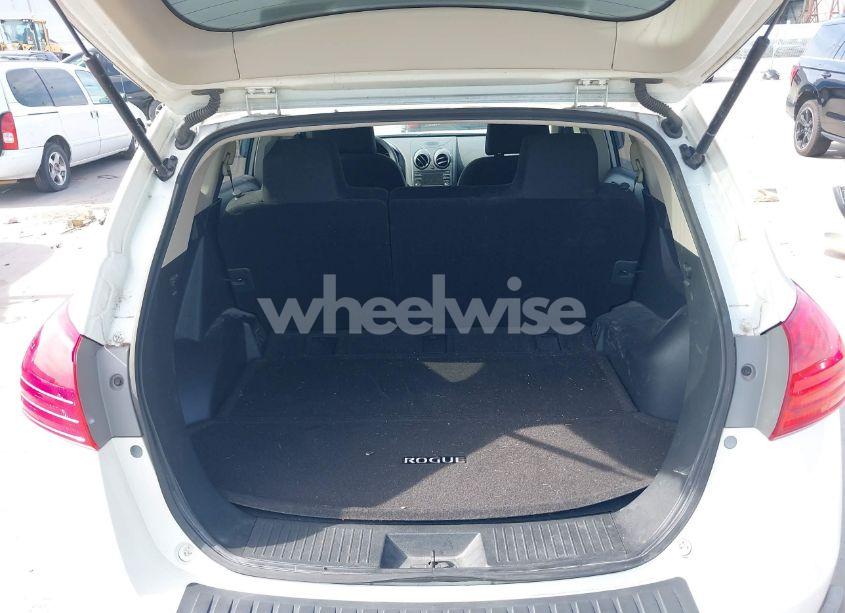 Photo 19 of 2013 Nissan Rogue SV (VIN JN8AS5MT7DW543143)