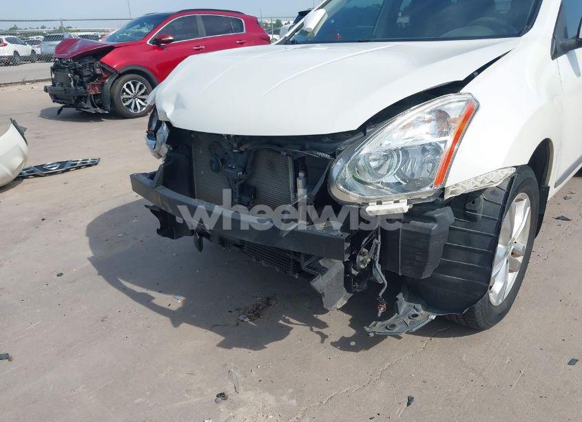 Photo 6 of 2013 Nissan Rogue SV (VIN JN8AS5MT7DW543143)