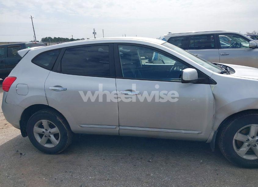 Photo 13 of 2013 Nissan Rogue S (VIN JN8AS5MT7DW547936)