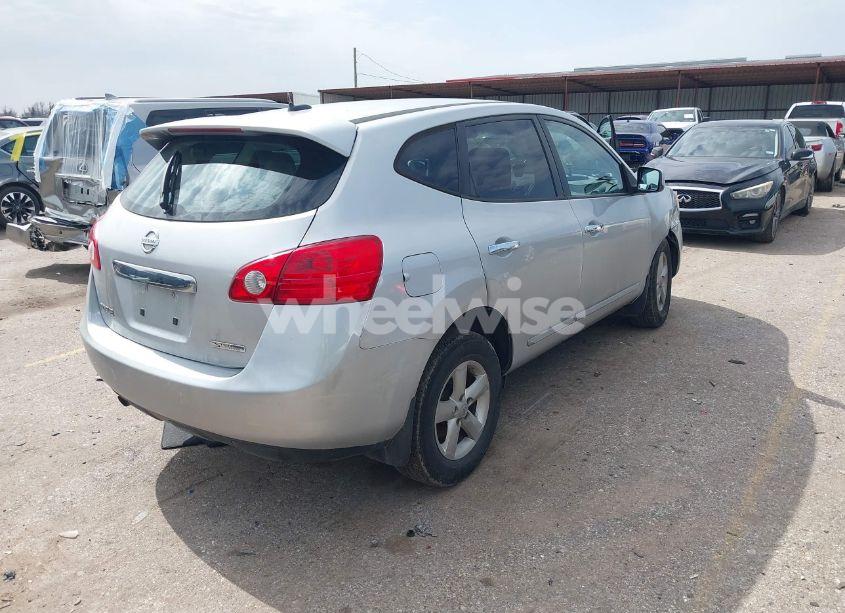 Photo 4 of 2013 Nissan Rogue S (VIN JN8AS5MT7DW547936)